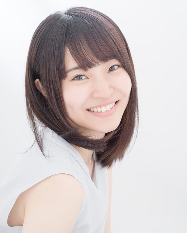 村上奈津実（千代役）